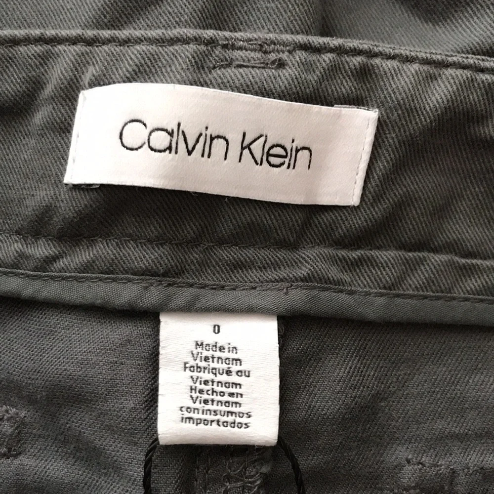 NEW - CALVIN KLEIN Women Charcoal Jogger Pants | 0